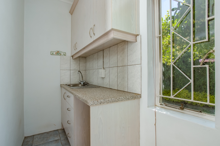 To Let 3 Bedroom Property for Rent in Vrykyk Western Cape